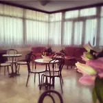 Nuova Italia Otel