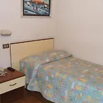 Nuova Italia